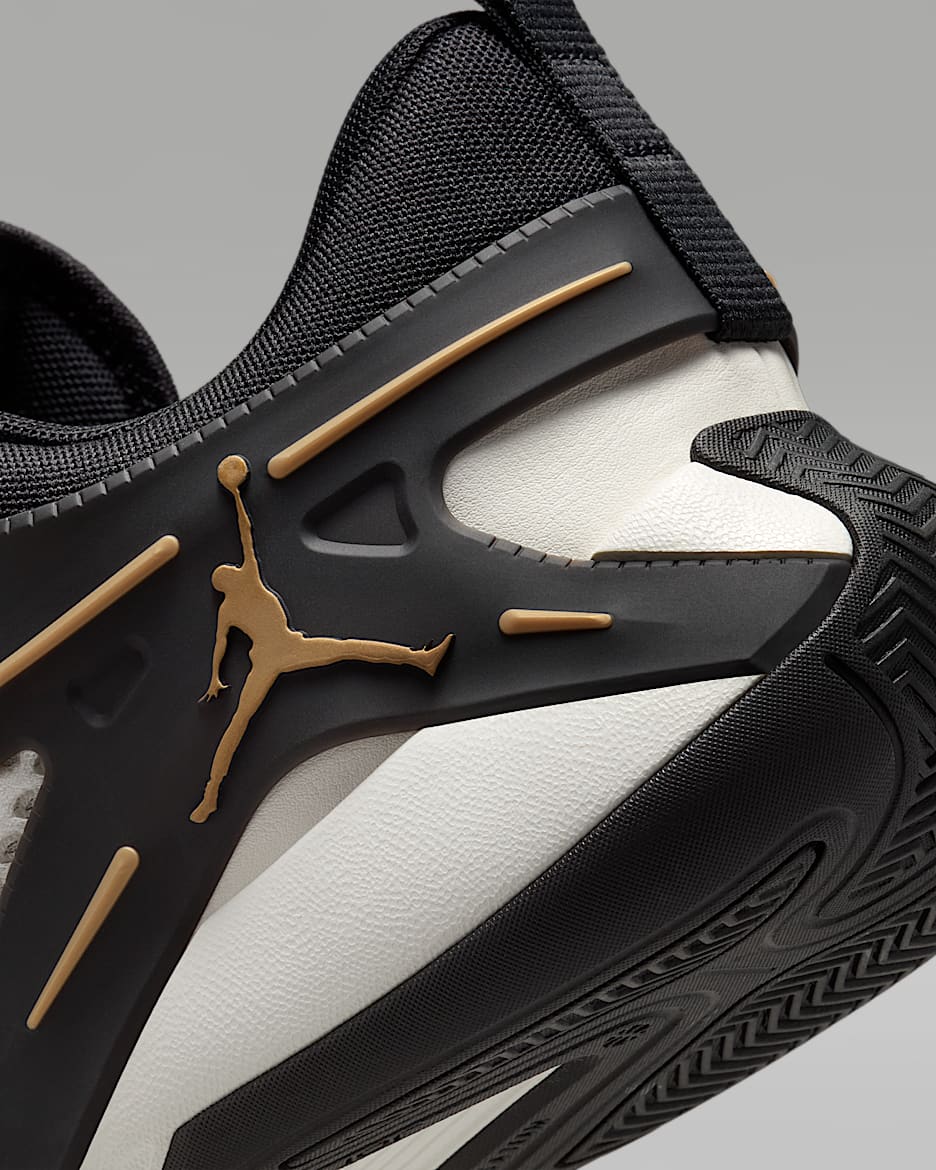 Jordan Heir Series Classic Basketball Shoes. Nike